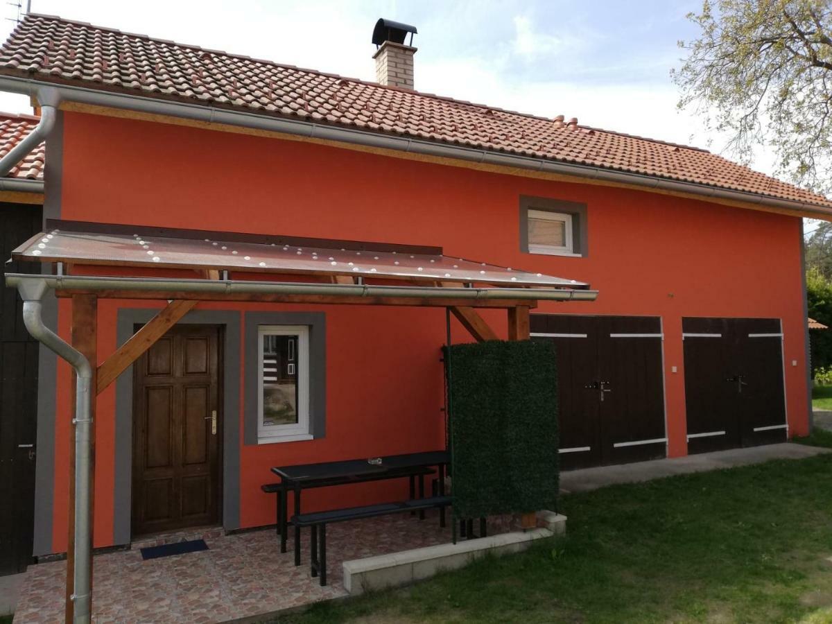 Chalupa Erika Dobšín Exterior foto